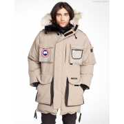 Пуховик Canada Goose SnowMantra